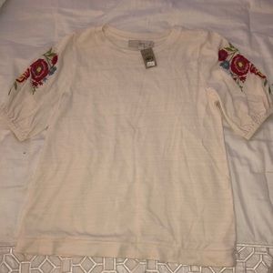 LOFT embroidered puff sleeve tee